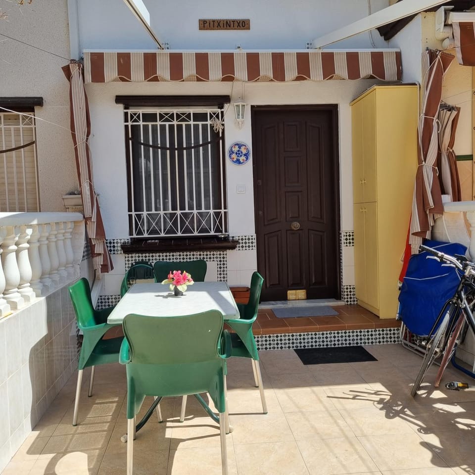 Bungalow Pitxintxo Gran Playa House in Santa Pola