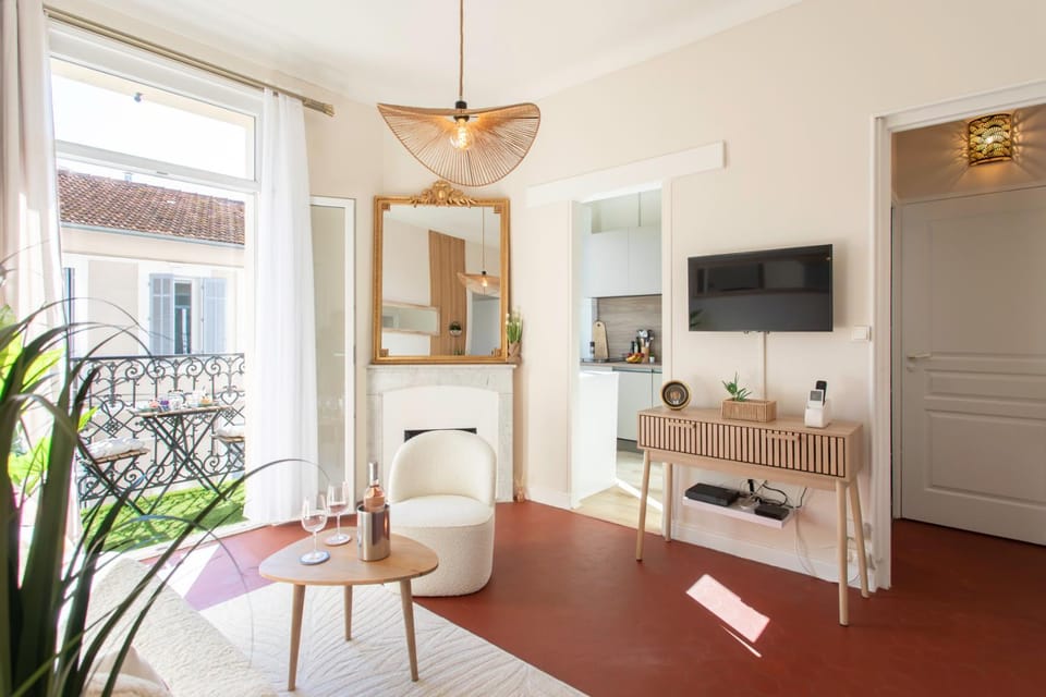 Mirabeau Prestige Apartment in Antibes
