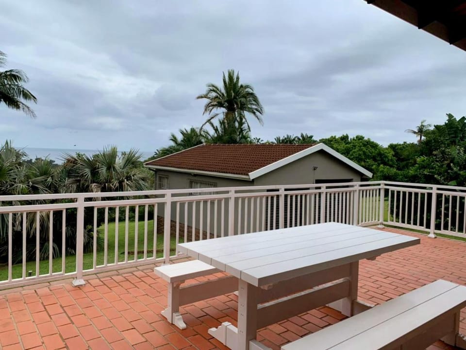 Patio, View (from property/room), Balcony/Terrace
