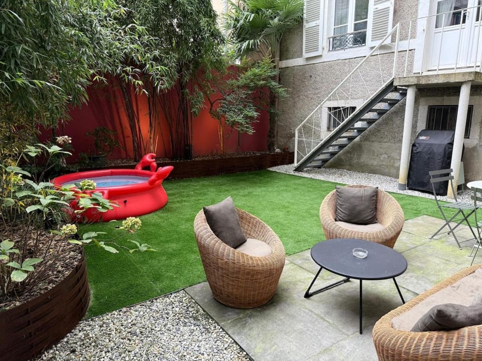Suite with garden Apartment in Pau