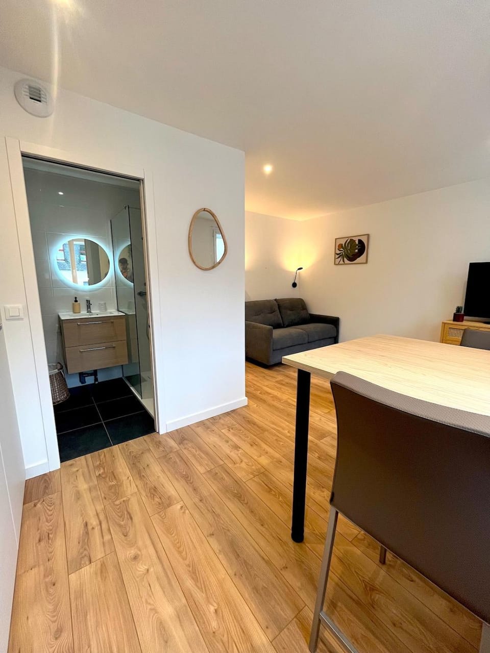 Studio cosy rénové en plein coeur du bourg Apartment in Carnac
