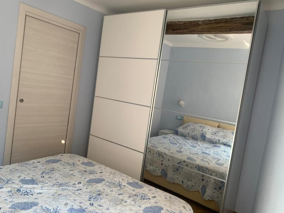 In una Crêuza de Mä Apartment in Genoa