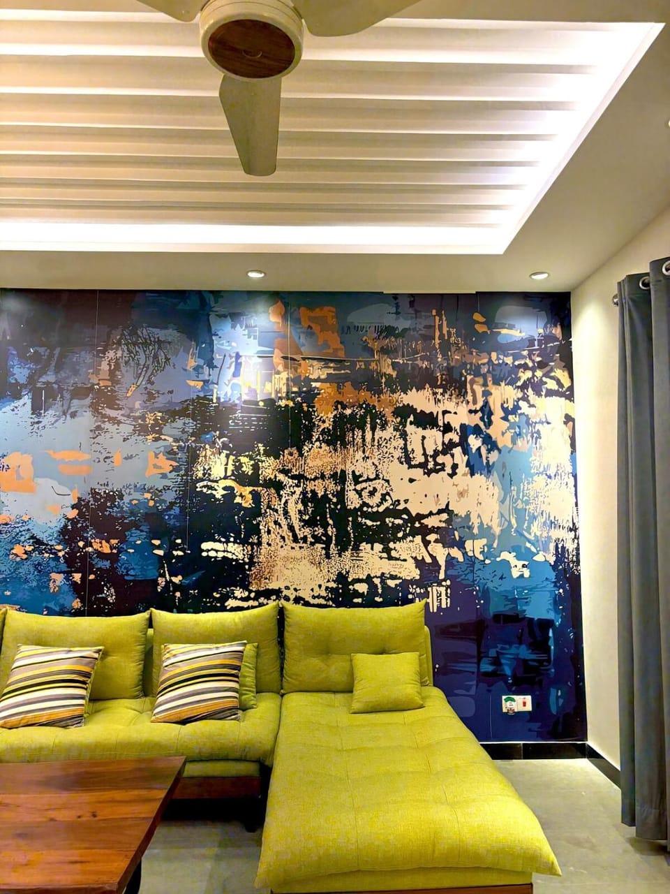 Living room, Decorative detail, Seating area