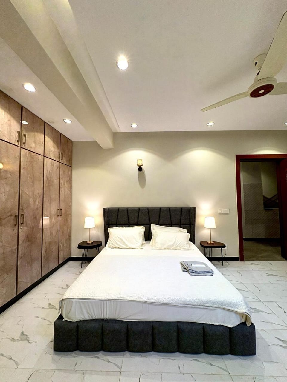 Photo of the whole room, Bedroom