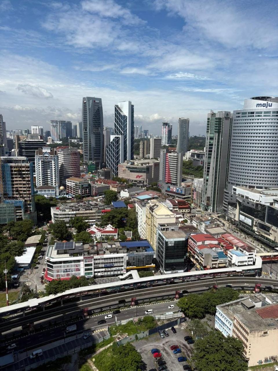 Day, Neighbourhood, City view, Street view
