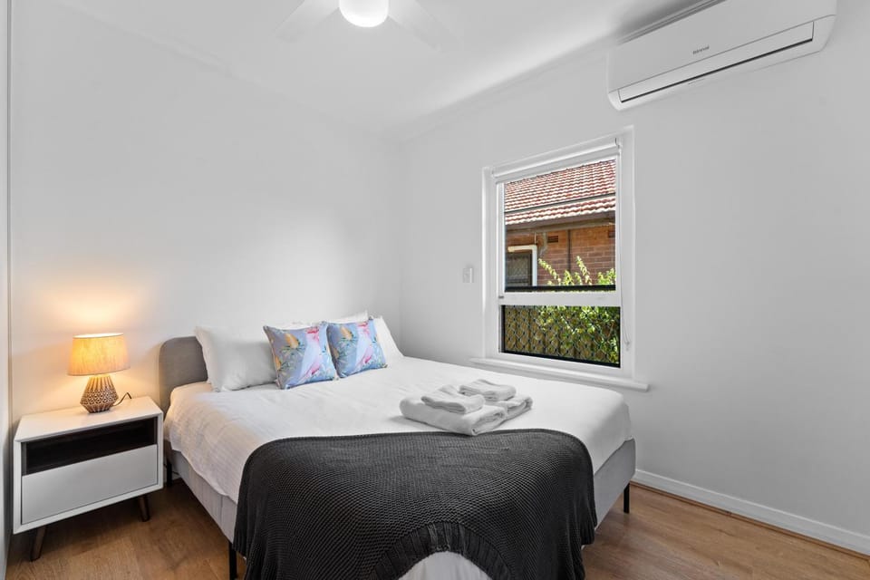 COZY 3BR home near Adelaide CBD House in Adelaide