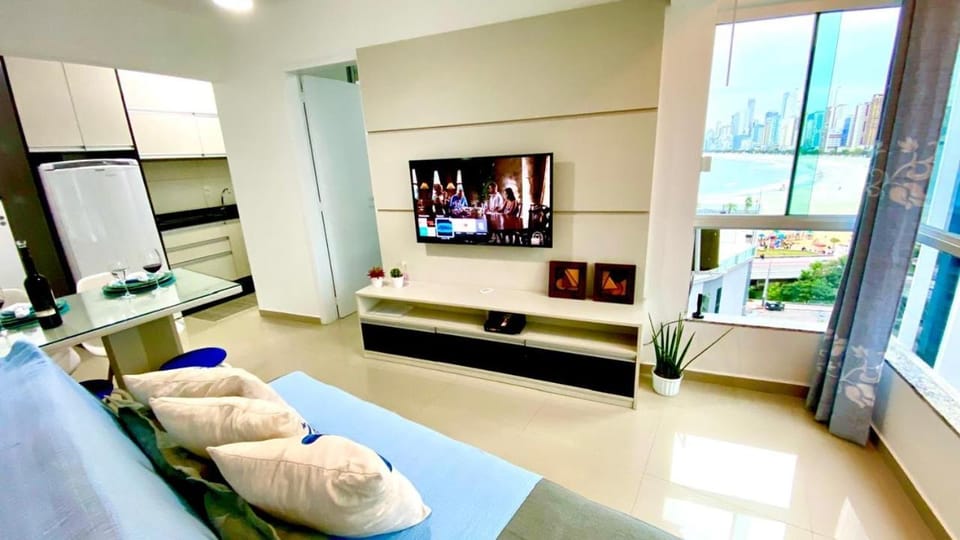 Communal lounge/ TV room, TV and multimedia, Living room, Seating area