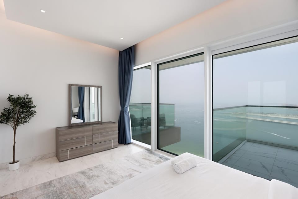 Bed, Photo of the whole room, Bedroom, Sea view
