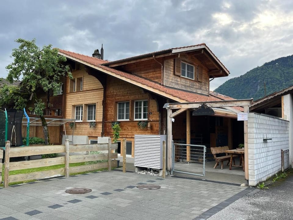 Mountain Homes - Kathmandu Apartment in Canton of Bern (Region)