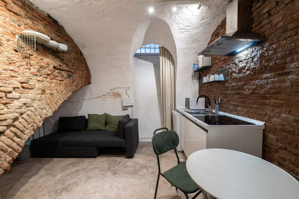 MV26 Full Apartament Malasaña Gran Via Apartment in Centro