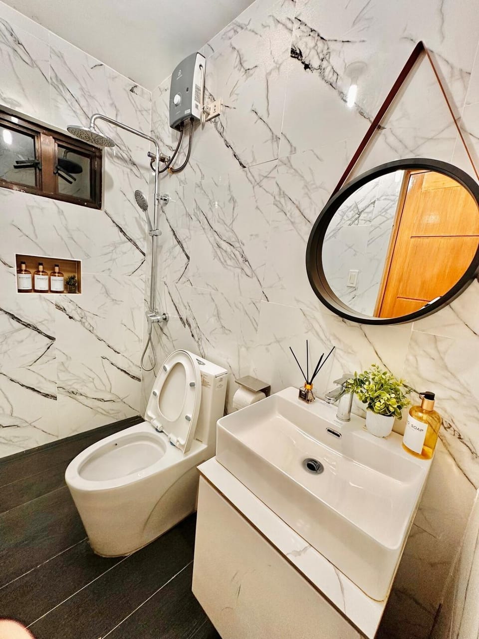 Toilet, Bathroom