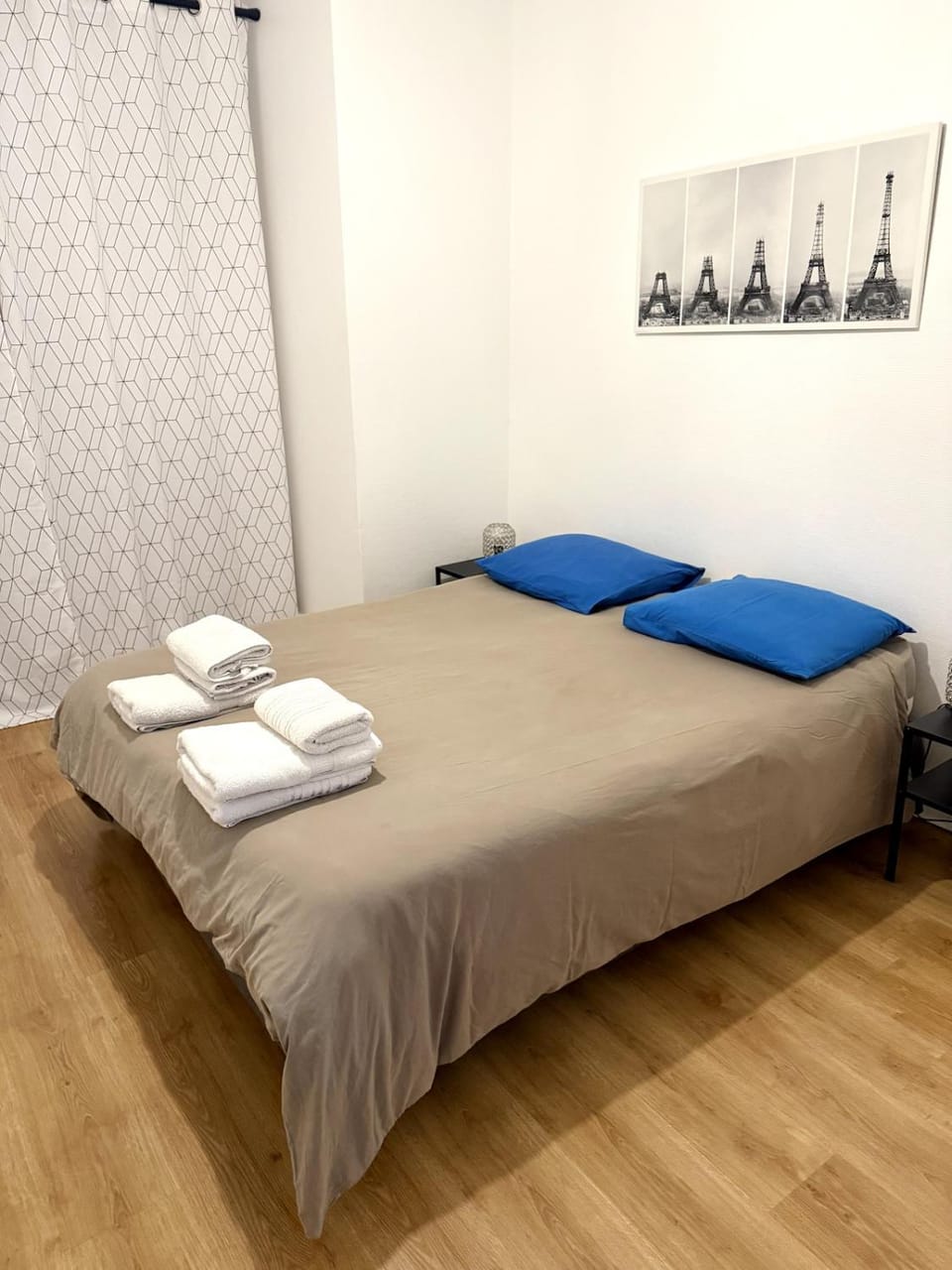 Le Grand Jaures 8 Personnes PARIS Apartment in Paris