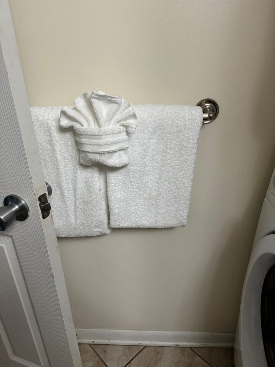 Pet-Friendly SW Home, 13 Mins to Mizzou House in Columbia
