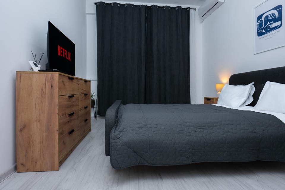 Escape Studio 4 Pollux Militari Apartment in Romania