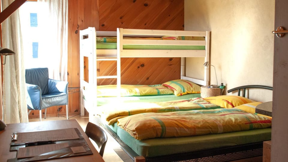 BnB Solarhaus Bed and Breakfast in Canton of Bern (Region)