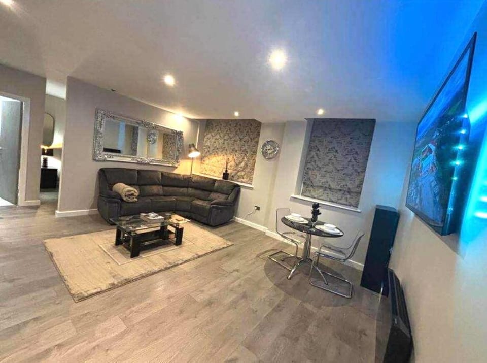 Apartment in south yorkshire Central location Apartment in Borough of Barnsley