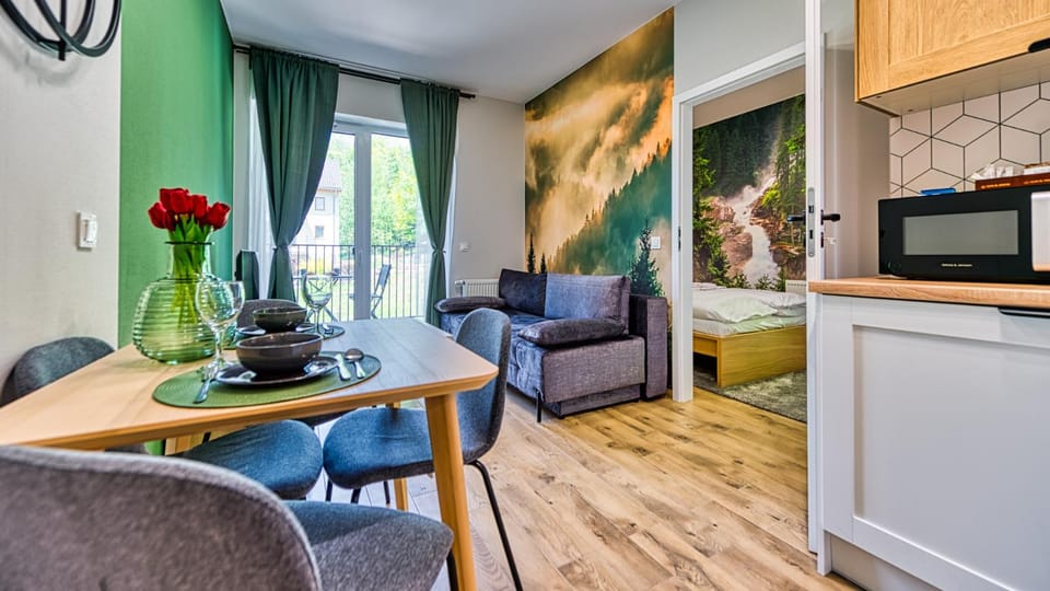 Apartament Ostoja Parku Kasprowicza- z Sauną Apartment in Lower Silesian Voivodeship