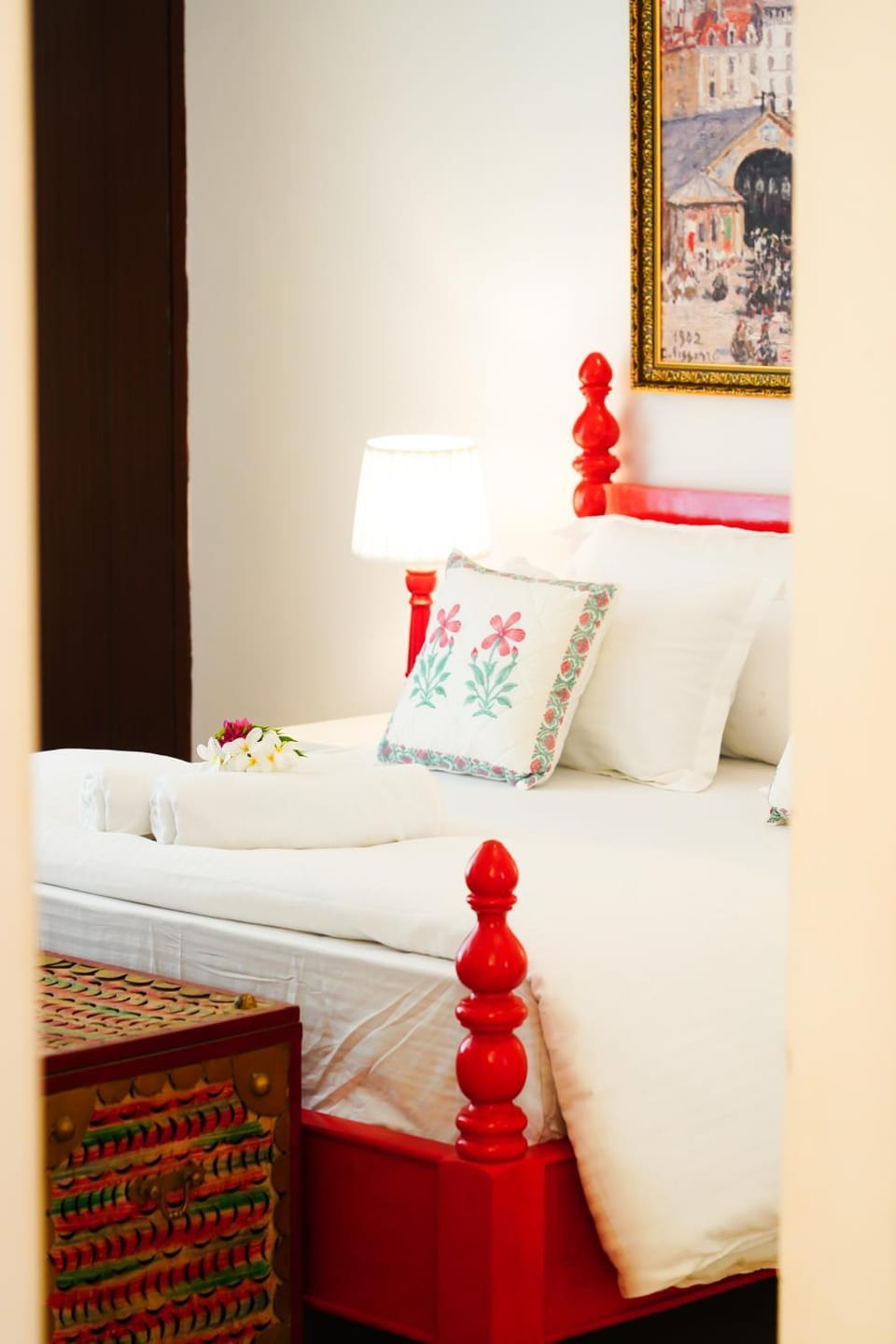 Met Luxe Galleria Apartment in Jaipur