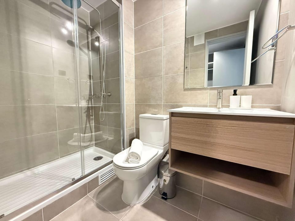 HOM l 1D1B WiFi Calefacción Lavandería Smart TV Apartment in Santiago