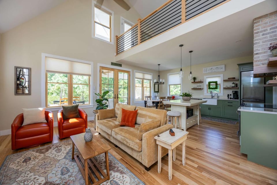 Private Lakefront Retreat The Cottage at Haven House in Middle Township