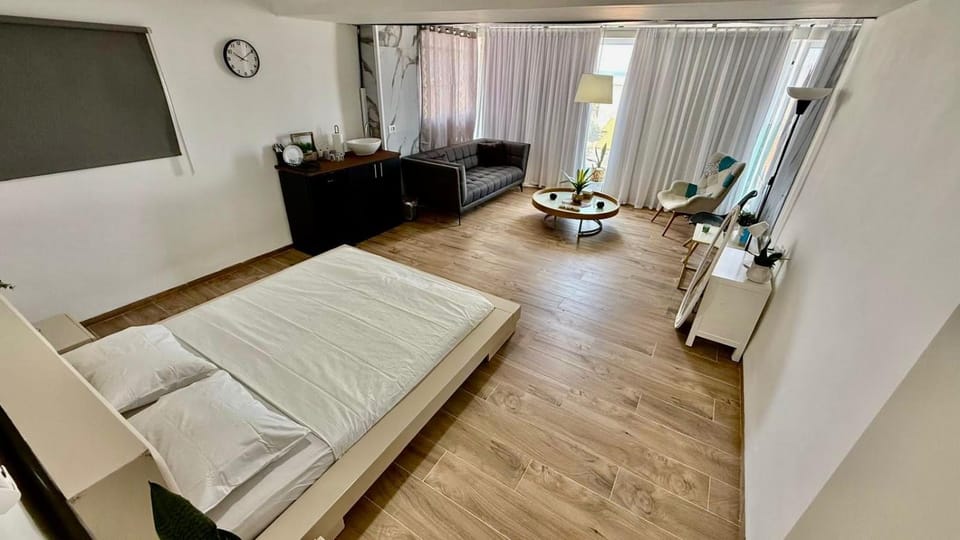 סוויטת בוטיק על הים Apartment in North District