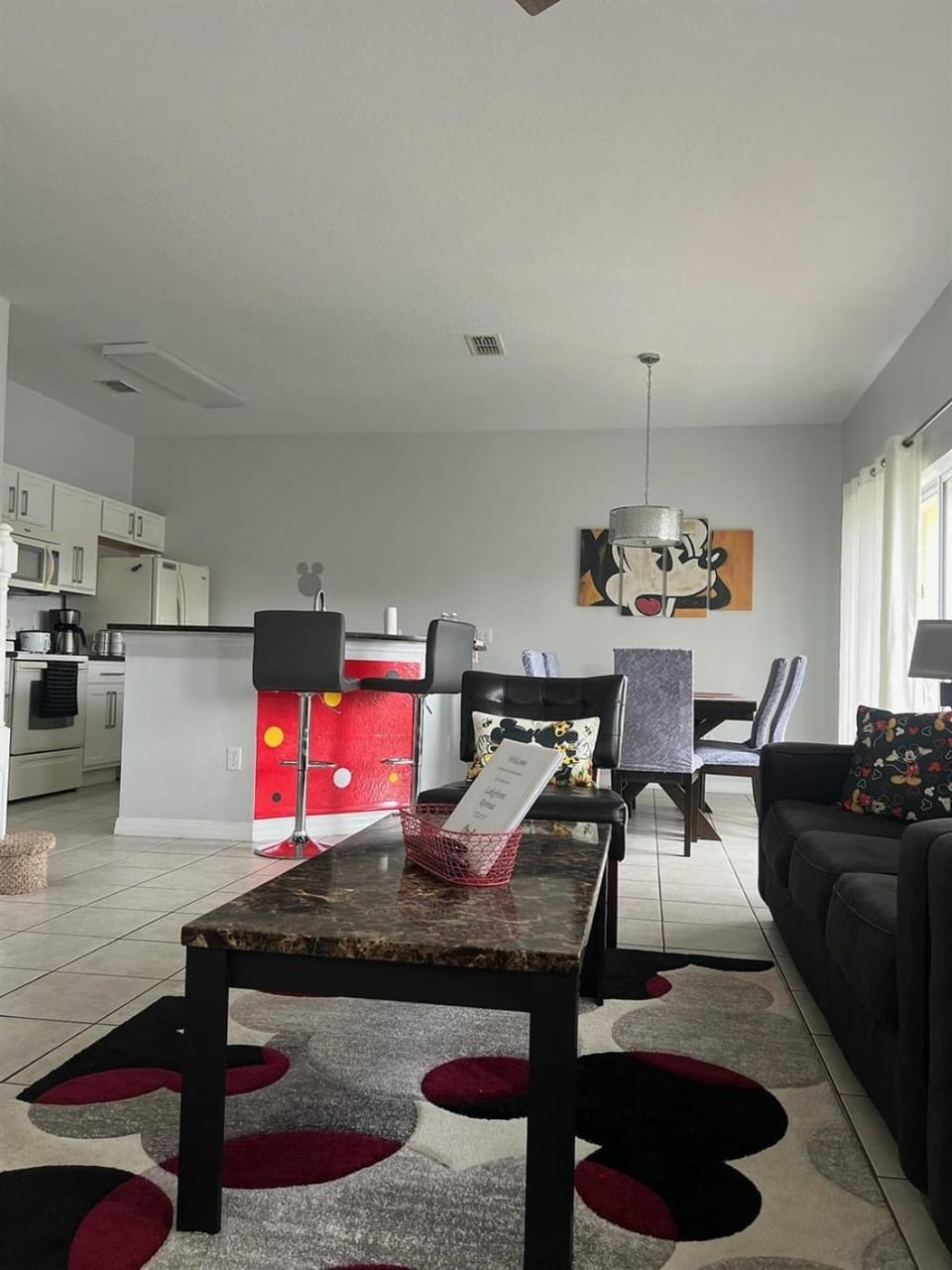 Kitchen or kitchenette, Living room, Dining area