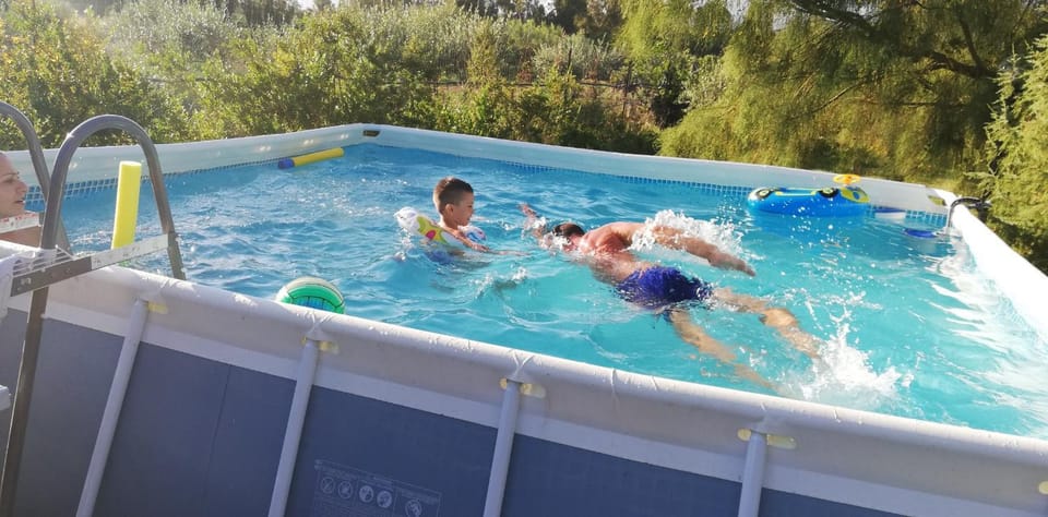 Other, Swimming pool, Swimming pool, Family
