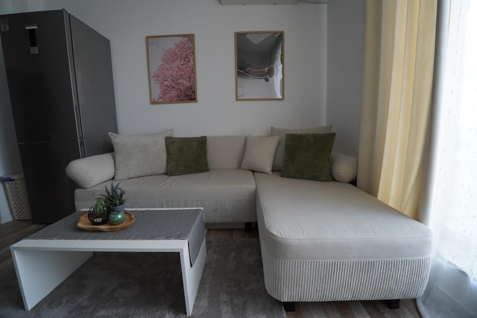 Cozy place with free parking Apartment in Sofia