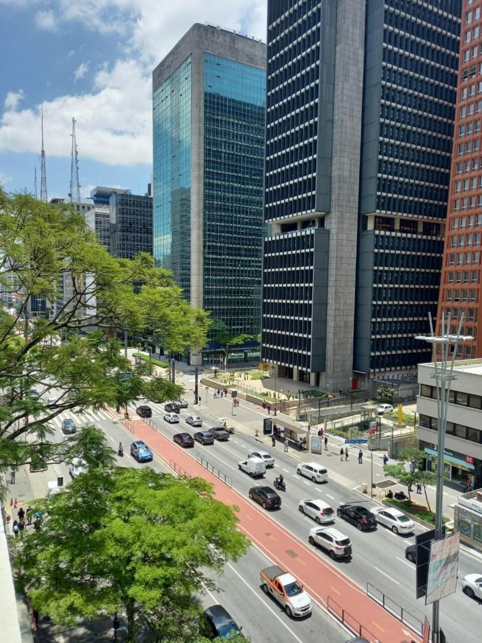 Full apartment with a view of Masp and Wi-Fi 720 Apartment in Sao Paulo City