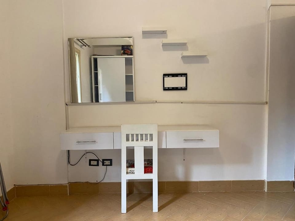 Cozy APT N4 in Amazing Zmalek Island Apartment in Cairo