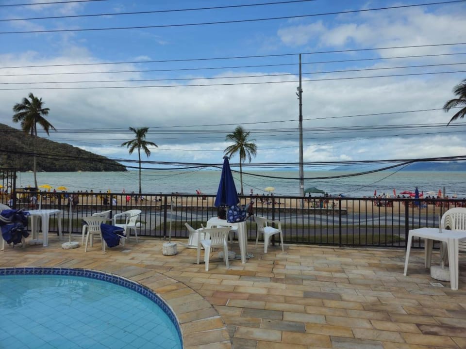 Pé na areia Apartment in Caraguatatuba