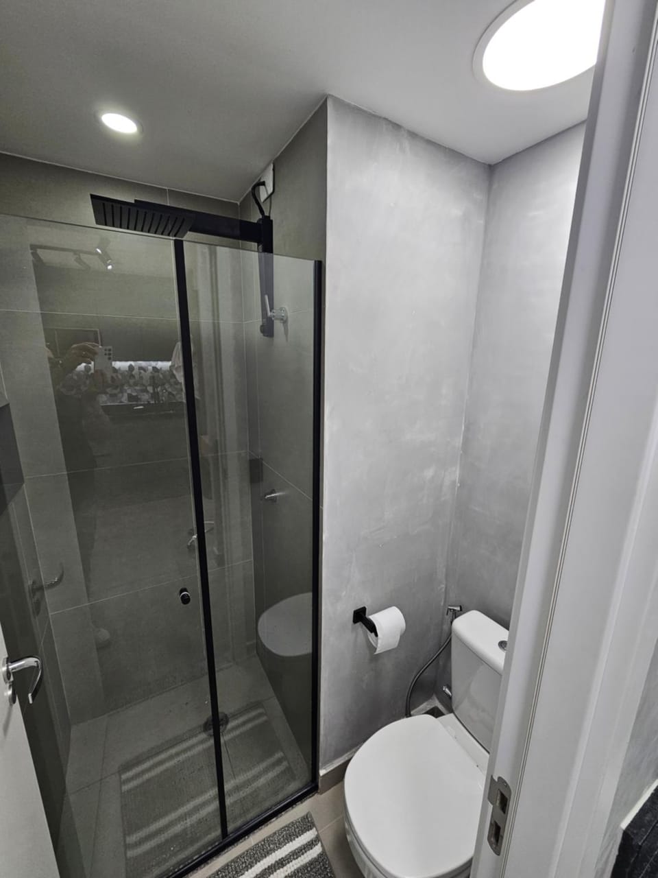 Shower, Toilet, Bathroom
