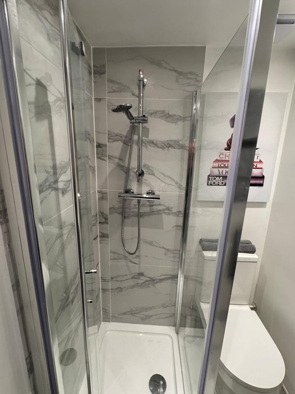 Shower, Toilet, Bathroom