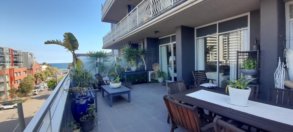 luxury & perfect beach location! Apartment in Melbourne