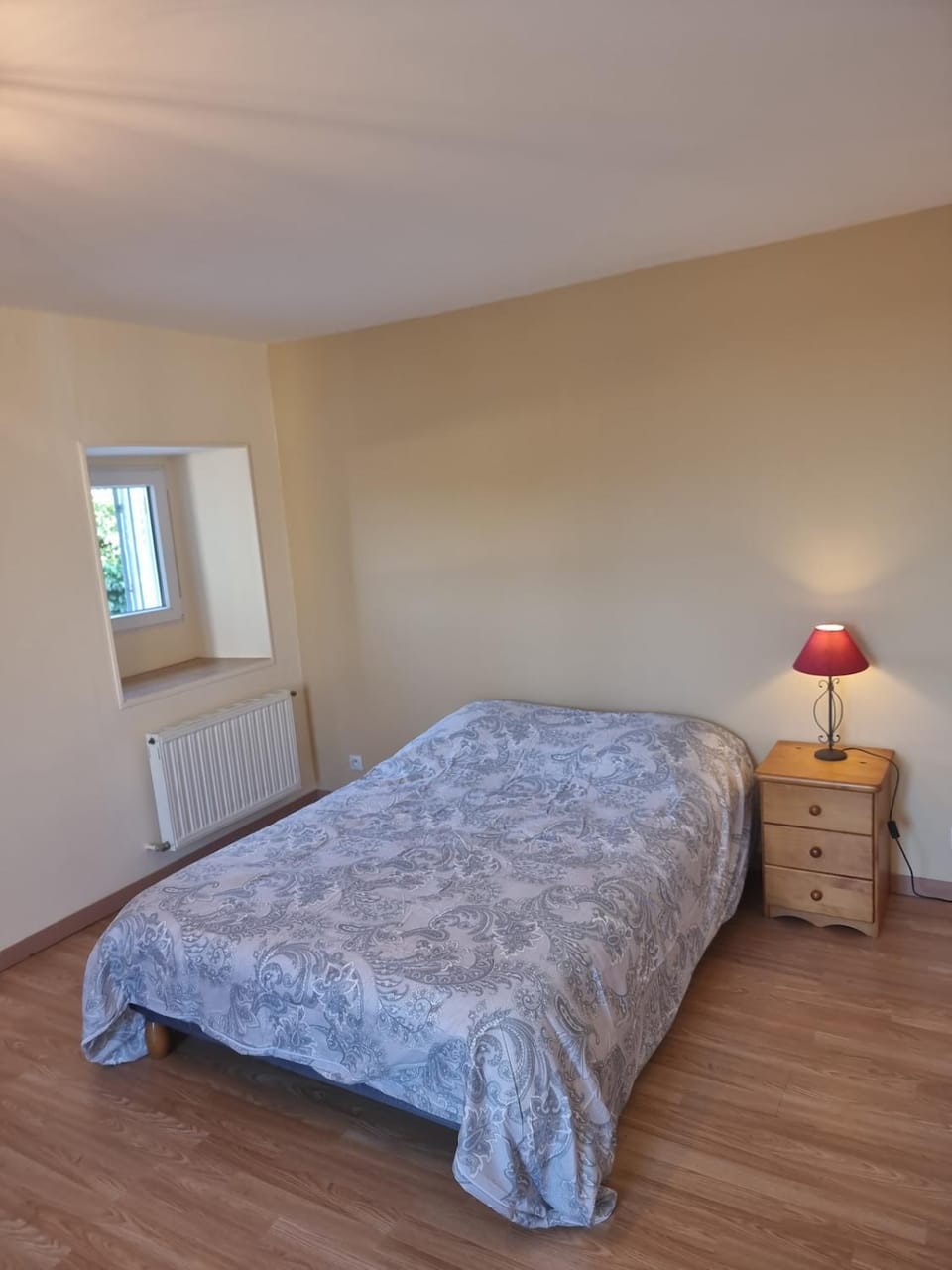 Charming, Renovated French village house, available tonight ! House in Pays de la Loire