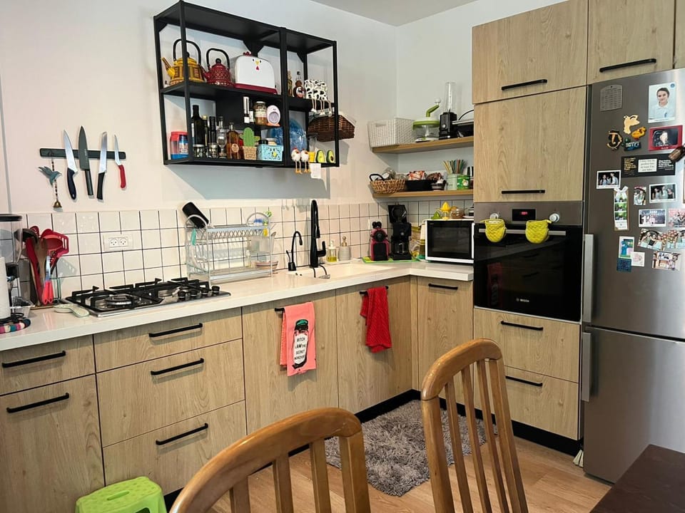 dishwasher, microwave, oven, stove, kitchen