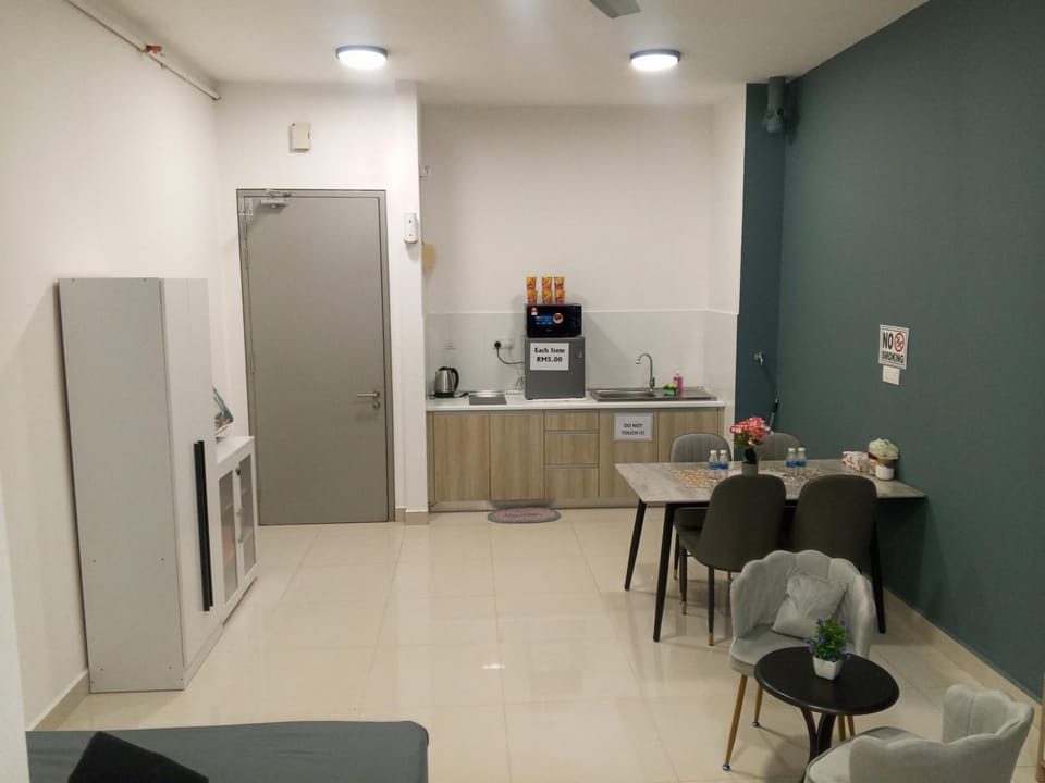 Budget Homestay KLIA & KLIA2 Apartment in Selangor, Malaysia