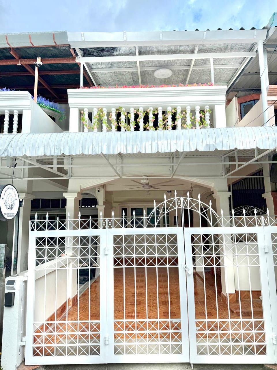 Property building, Balcony/Terrace