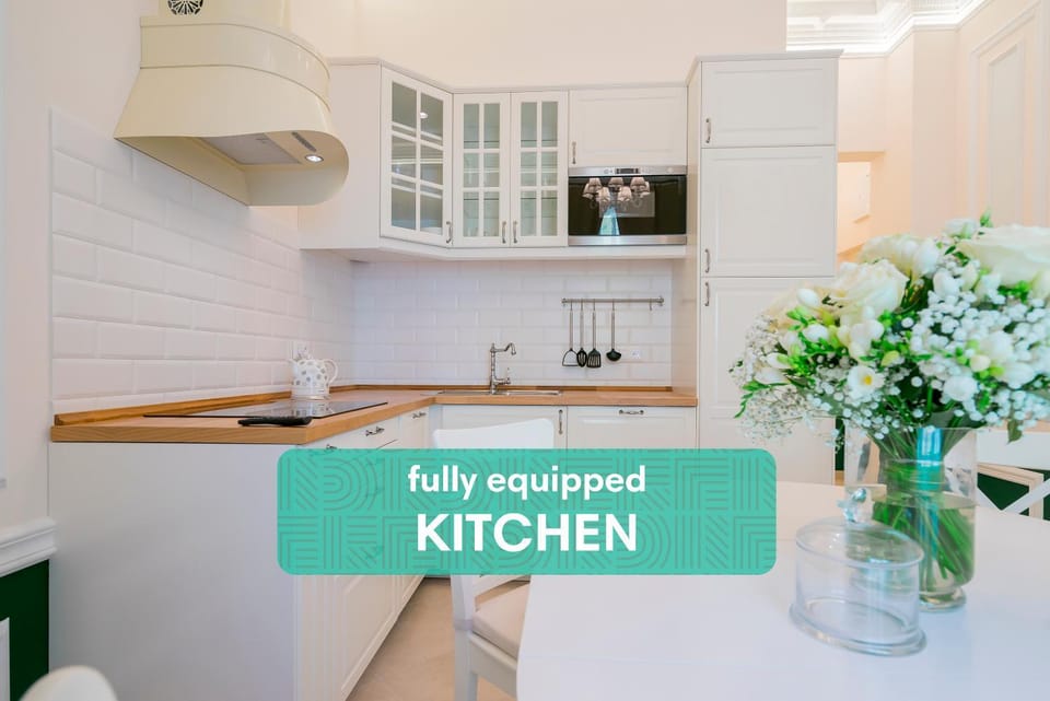 Coffee/tea facilities, kitchen