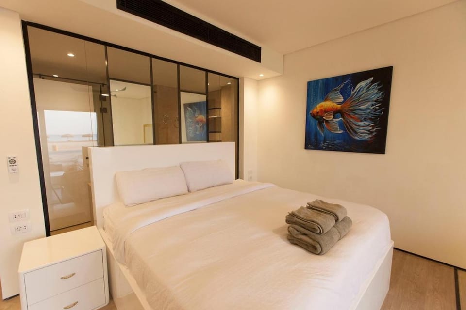Beachfront Somabay Cabana Steps From Sea & Pool House in Red Sea Governorate