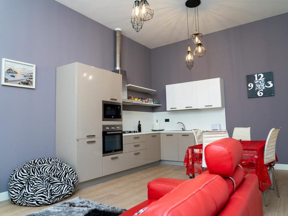 Apartment in Palazzo Nana', Piazza Nicola Amore, Napoli - Holidays a Napule Apartment in Naples