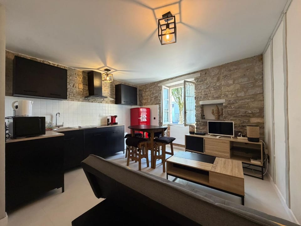 Living room, kitchen