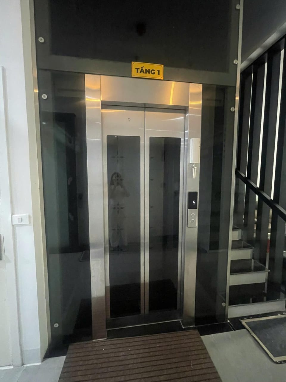 elevator