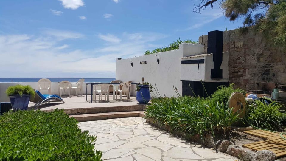 Villa meublée Pieds dans l'eau, au mois ou plus Villa in La Seyne-sur-Mer