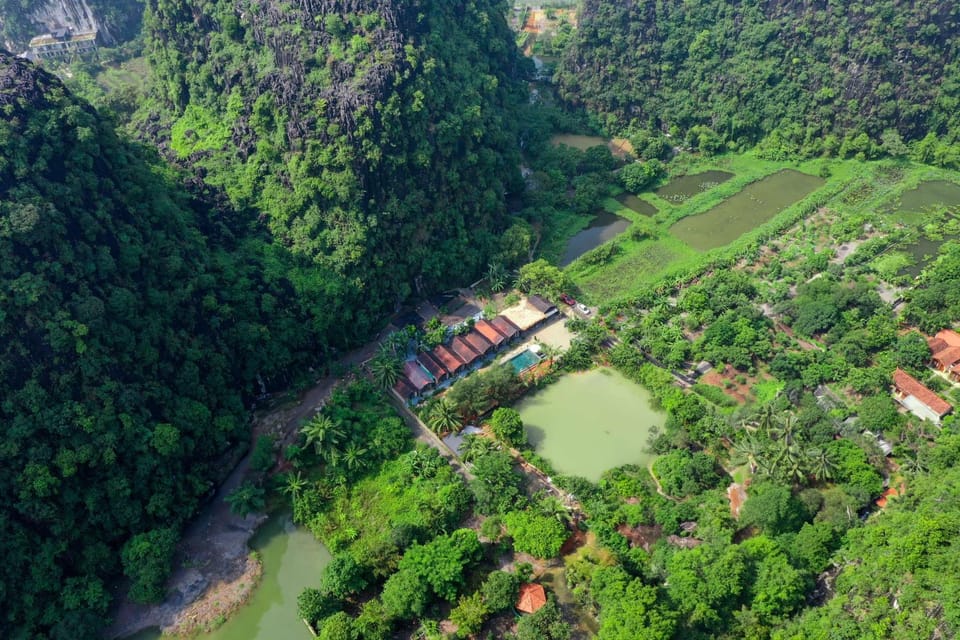 Day, Natural landscape, Bird's eye view, Mountain view