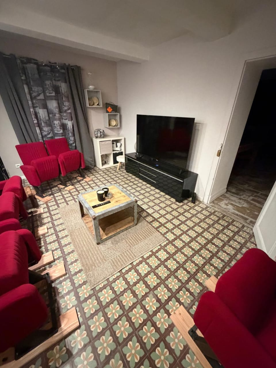 Seating area