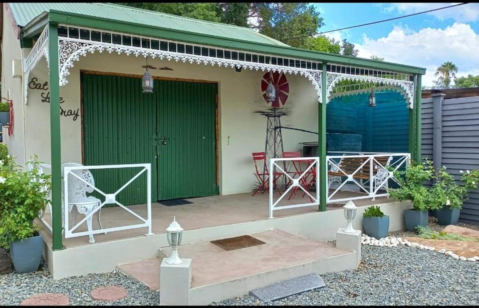 Die Waenhuis Bed and Breakfast in Gauteng