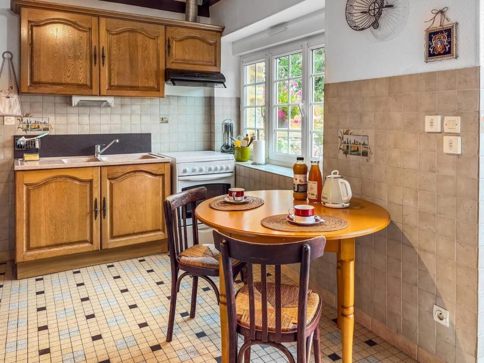 Grand Gîte Familial, Jardin Privé Bed and Breakfast in Normandy