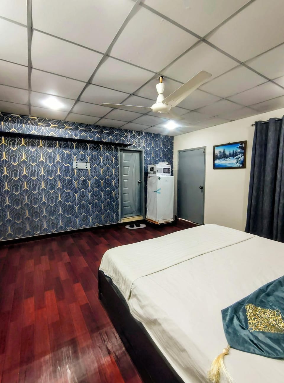 Bed, Photo of the whole room, air conditioner