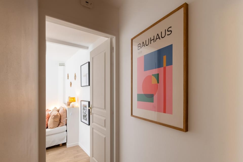 Facade/entrance, Decorative detail, Bedroom